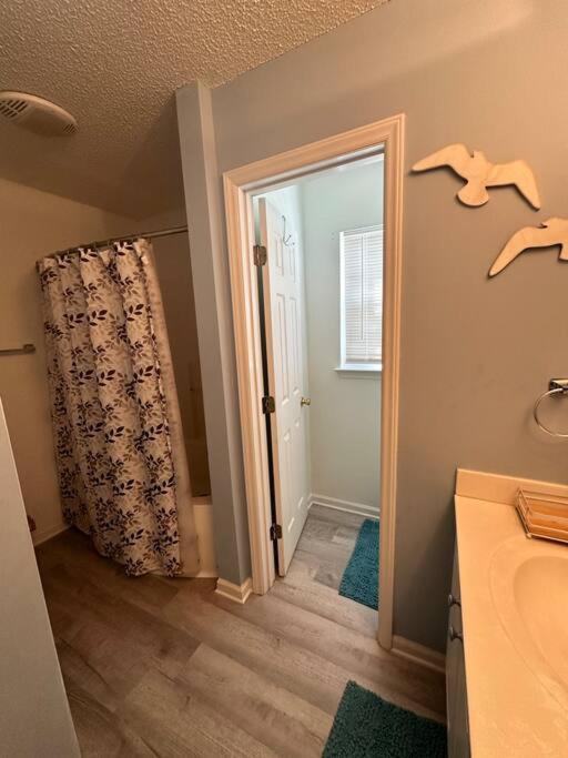 Adorable 3Br/2Ba W/ Garage 2Min Walk Ecu Health Villa Greenville Exterior foto